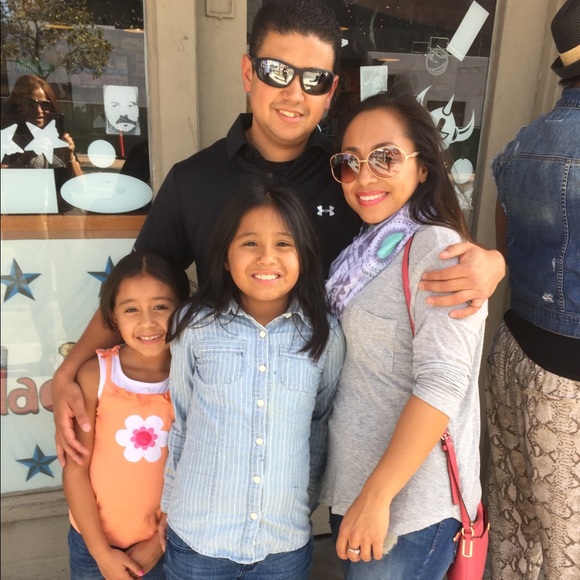 Meet your Posher, Delilah - Picture 3 of 3